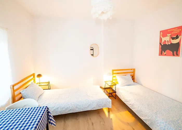 Jamnik Hostel Psary (Trzebnica)